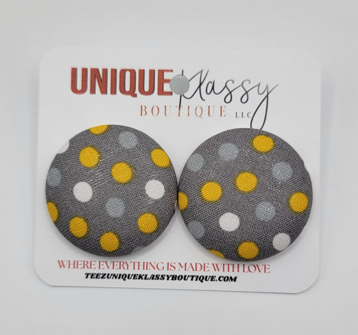 ❤️Teez Unique & Klassy Large Fabric Button Earrings❤️