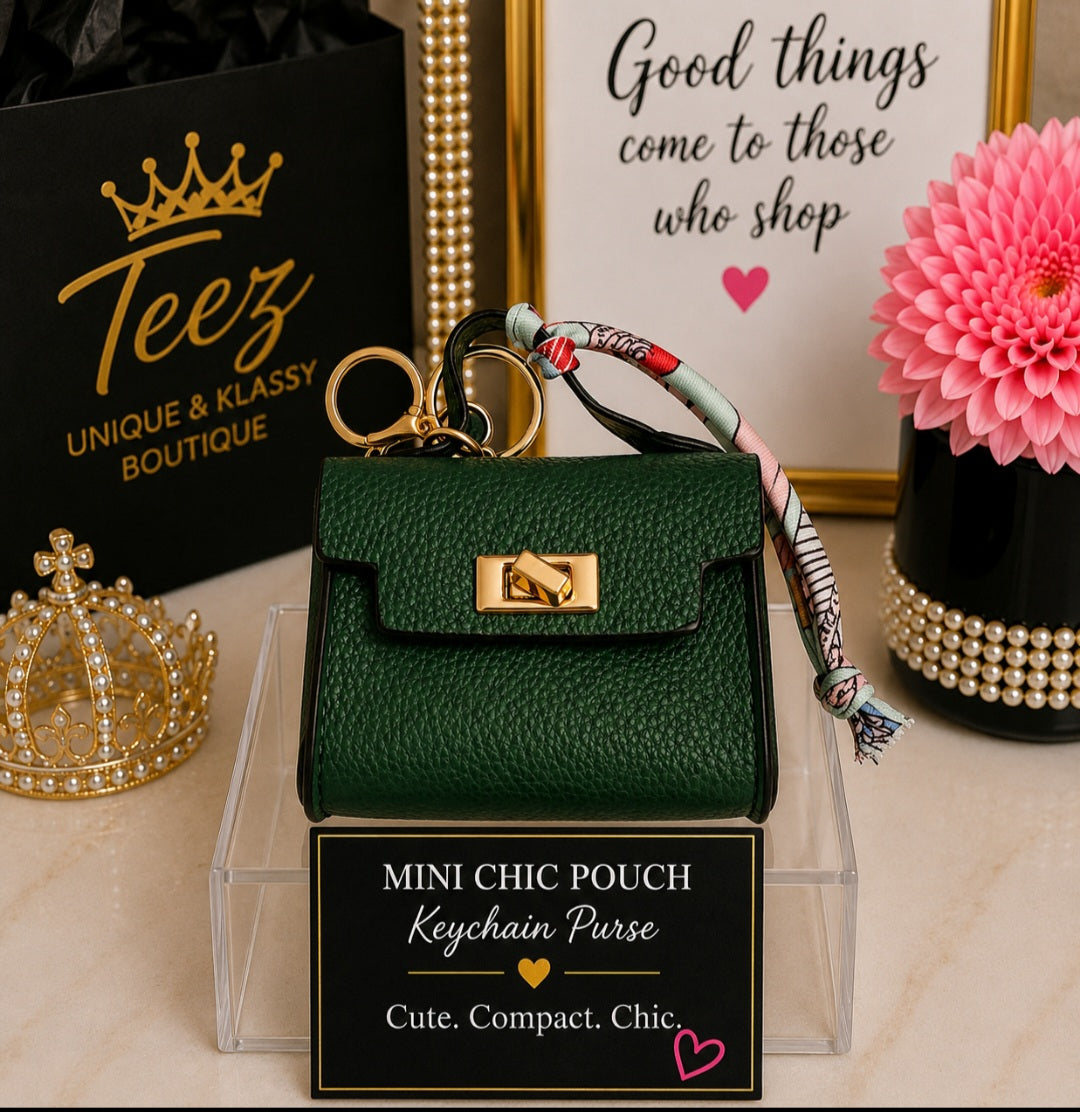 ❤️Teez Unique & Klassy Mini Chic Pouch Keychain Purses❤️