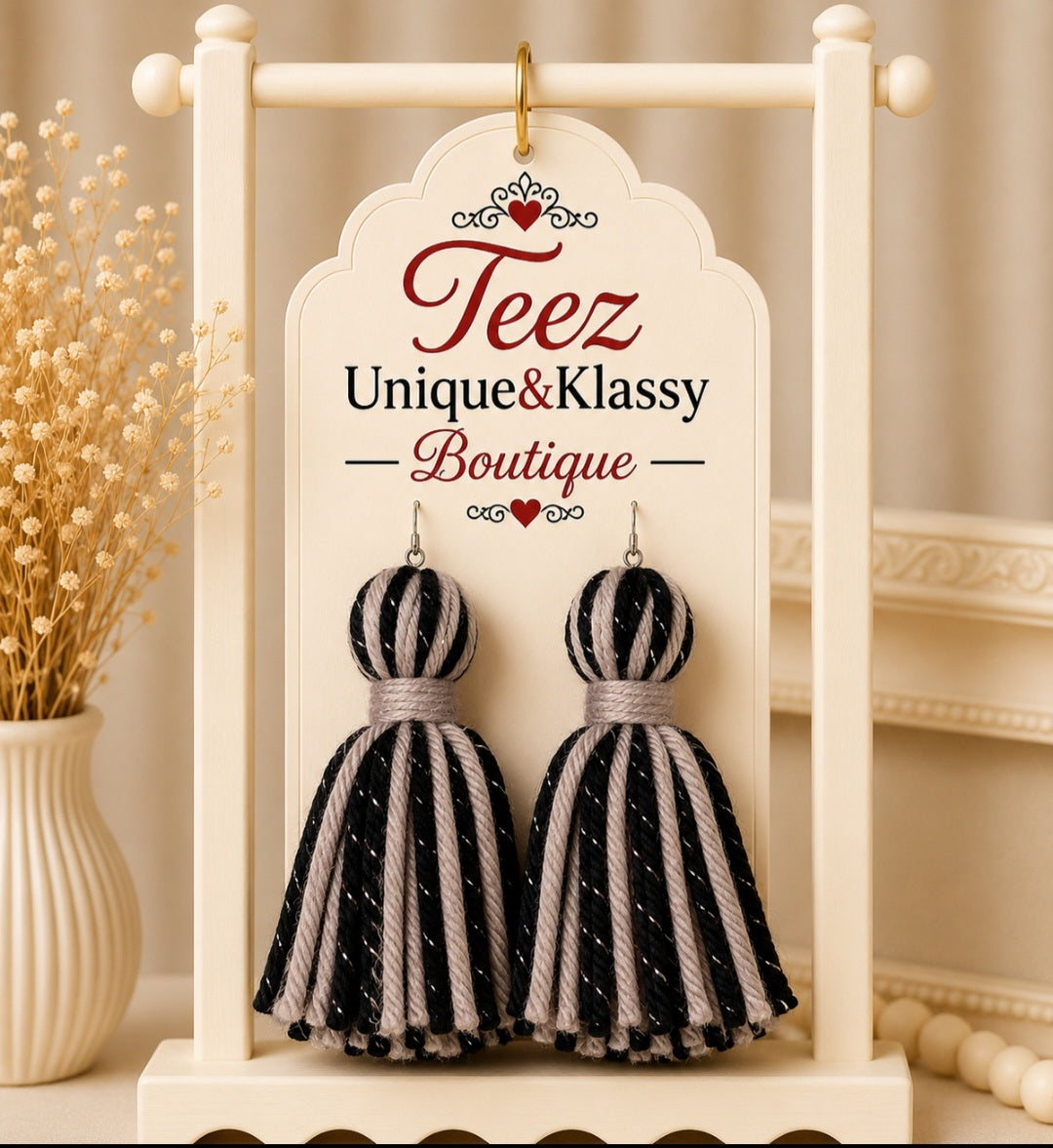 ❤️Teez Unique & Klassy Summer Time Fun Tassel Earrings❤️