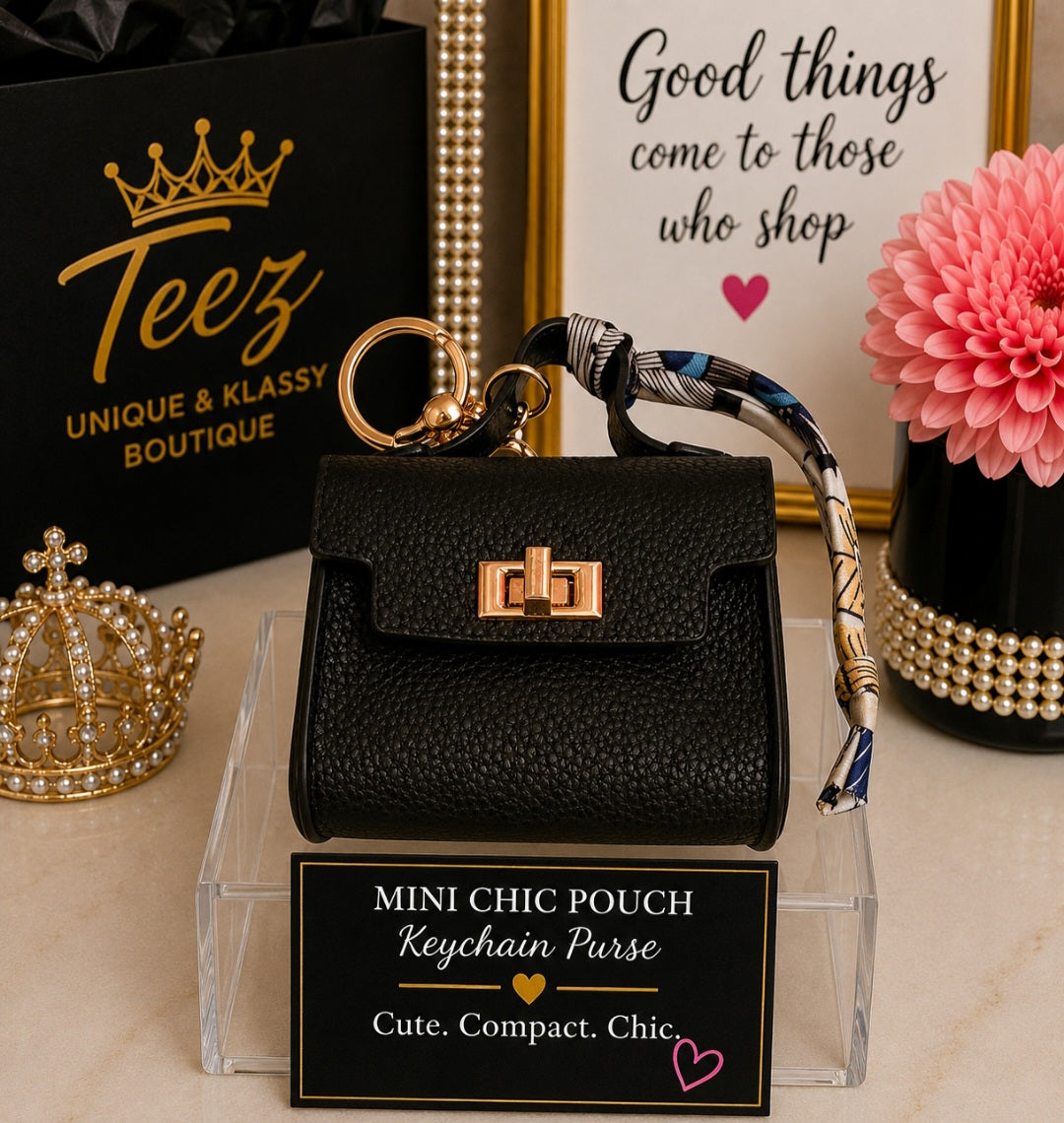 ❤️Teez Unique & Klassy Mini Chic Pouch Keychain Purses❤️